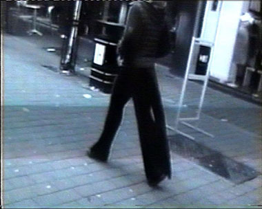 Fiona Larkin:  Tail , 2004, video still; courtesy the artist